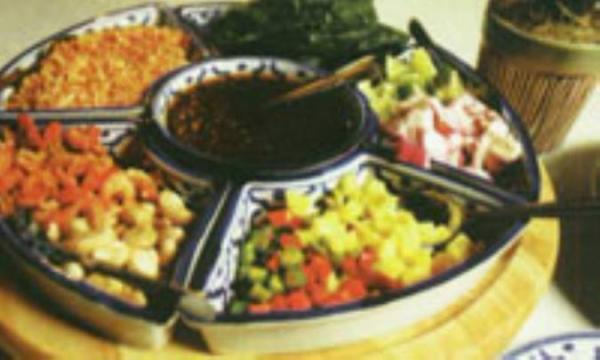 آماده سازی غذا برای جمعیت