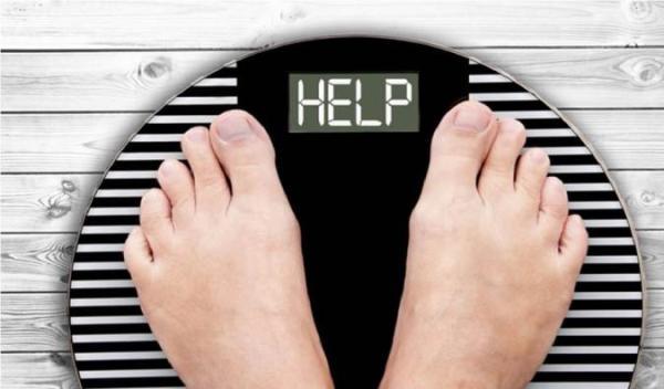 12 دلیل کم نشدن وزن